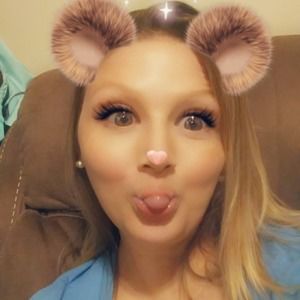 Meet your Posher, Denise